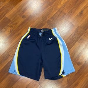Men athletic shorts